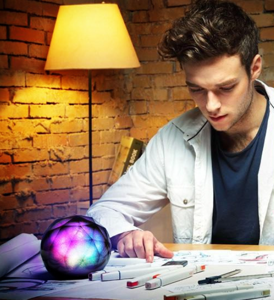 Ball Shaped Bluetooth 5.0 Speaker With Crystal Luminous Colorful LED Night Light
