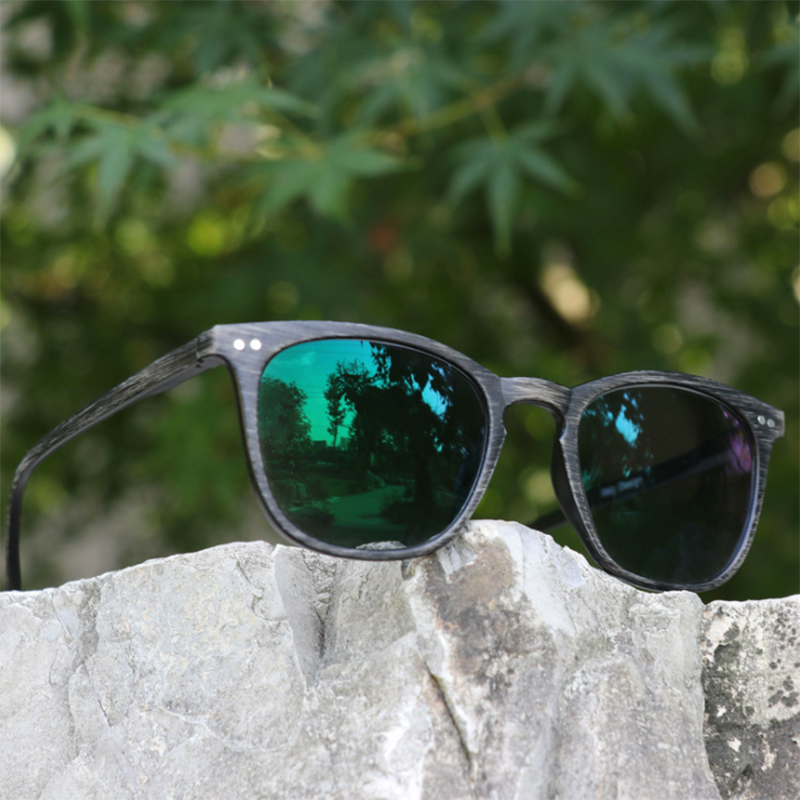 Photochromic Wood Grain Frame Prescription Myopia Sunglasses