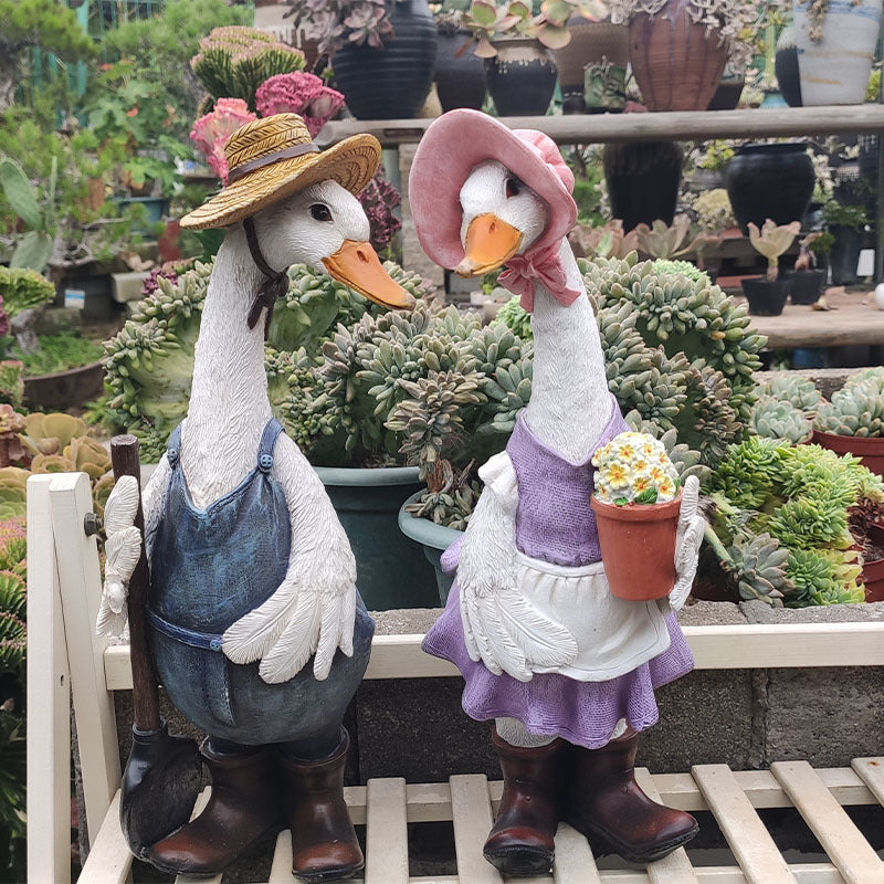 Charming Resin Duck Garden Statue for Garden Decoration