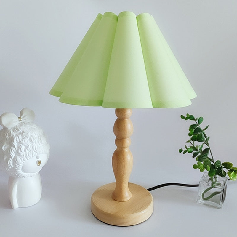 Cute Bedside Solid Wooden Table Lamp With Fabric Flower Shade