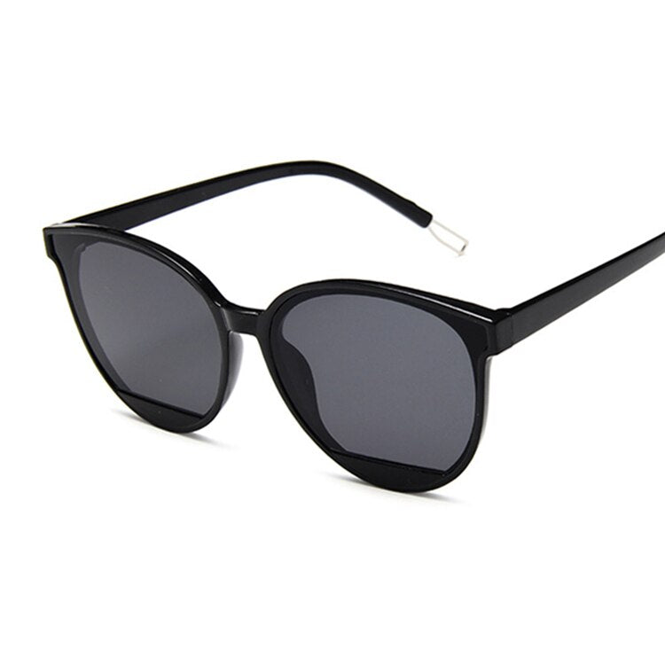 Classic Fashion Sunglasses For Women - UV400 Protection