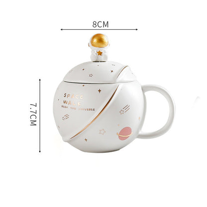Creative Spaceman Planet Round Mug With Lid Spoon